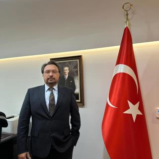 ÖZGÜR  ULUDÜZ